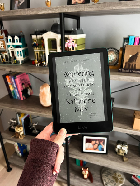 Amazon Kindle book and bookshelves