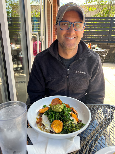 Abeja's House Cafe breakfast egg bowl