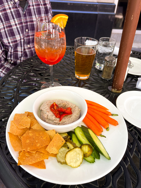 Hummus plate at Nose Dive