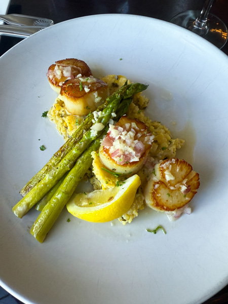 Glass Onion Scallops
